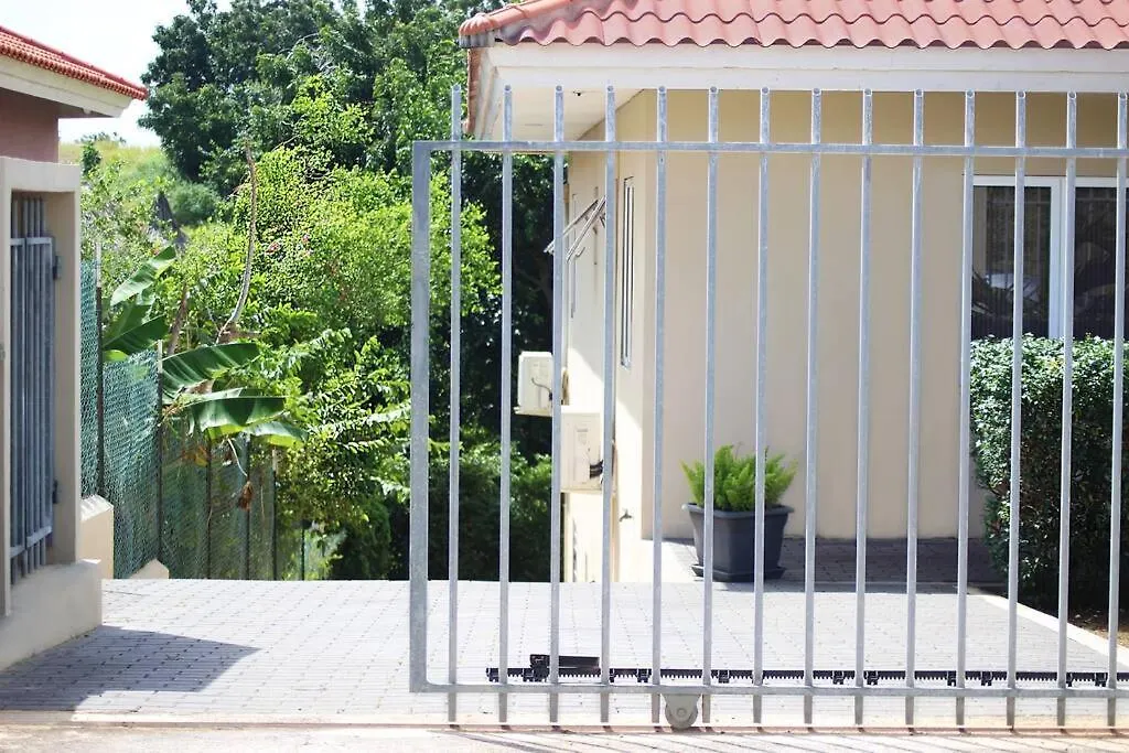 Apartment Gamay Souterrain Apartment, Near Beach In Curacao Jan Thiel